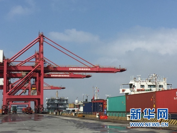 岳陽經(jīng)濟新圖景：通道路、重港口、優(yōu)布局