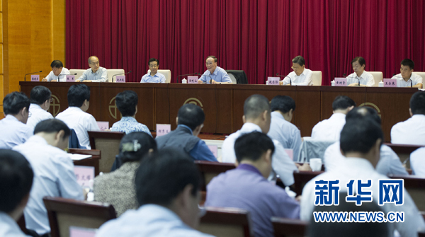 7月16日，中共中央政治局常委、中央紀(jì)委書記、中央巡視工作領(lǐng)導(dǎo)小組組長王岐山在北京出席2014年中央第二輪巡視工作動員部署會并講話。新華社記者黃敬文 攝 
