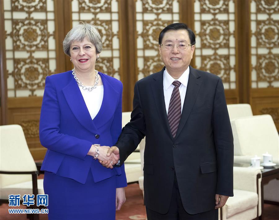2月1日，全國人大常委會委員長張德江在北京人民大會堂會見英國首相特雷莎·梅。新華社記者 李濤 攝