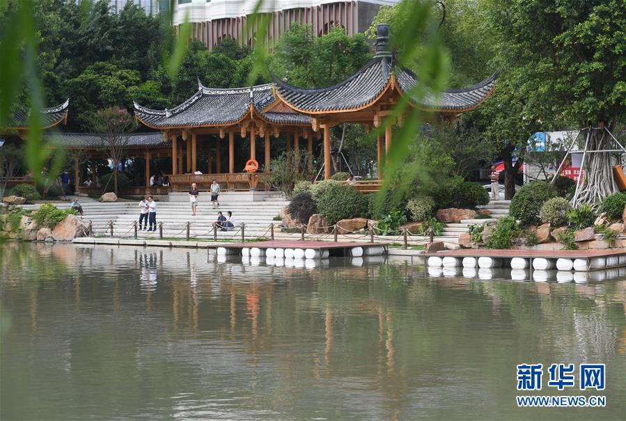 （新華全媒頭條·圖文互動）（4）為祖國驕傲，祝福偉大祖國！——國慶漫記