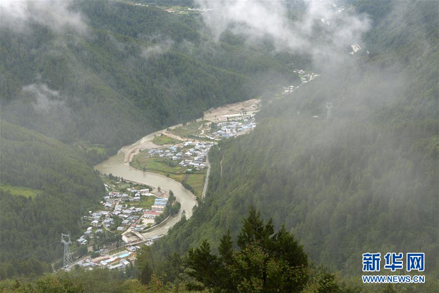 （新時(shí)代國門行·圖文互動）（2）乃堆拉：“風(fēng)雪山口”迎來歷史機(jī)遇