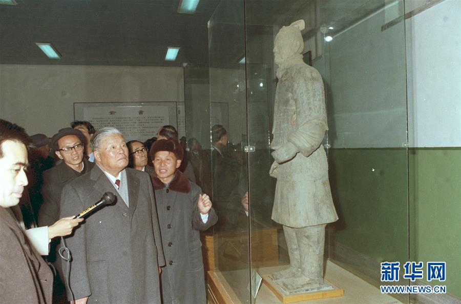 （圖文互動）（5）為發(fā)展和進步，與中國攜手同行——中國改革友誼獎章獲得者群像 
