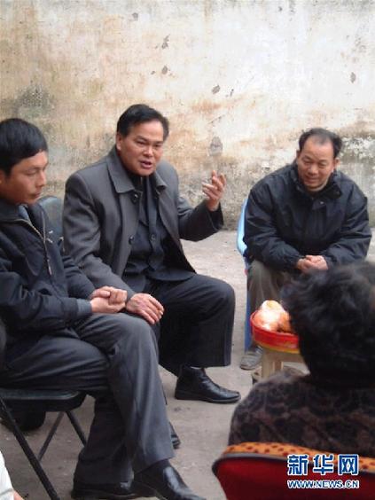 （改革先鋒風(fēng)采·圖文互動）（2）“三峽之子”冉紹之：做事老老實實，做人堂堂正正