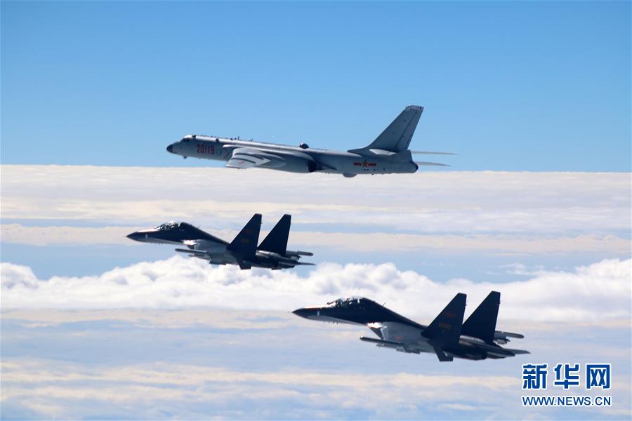 （新華全媒頭條·圖文互動(dòng)）（7）戰(zhàn)鷹，為祖國(guó)奮飛——記空軍航空兵某旅旅長(zhǎng)、特級(jí)飛行員郝井文
