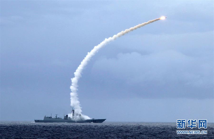 （新華全媒頭條·人民海軍70年·圖文互動）（4）向海圖強春潮涌——黨中央、中央軍委和習主席關心人民海軍建設發(fā)展紀實
