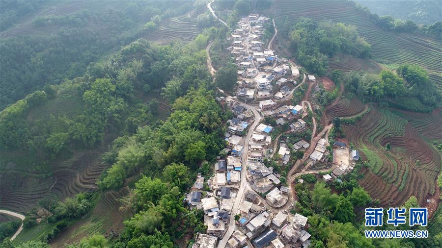 （直過(guò)民族脫貧攻堅(jiān)·圖文互動(dòng)）（8）“人類(lèi)童年·西盟佤部落”成長(zhǎng)記