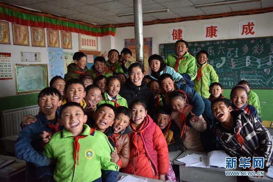 （不忘初心、牢記使命·圖文互動）（3）青春之花綻放五千米云端——記扎根海拔最高縣小學教師夫妻杜安東、曹曉花