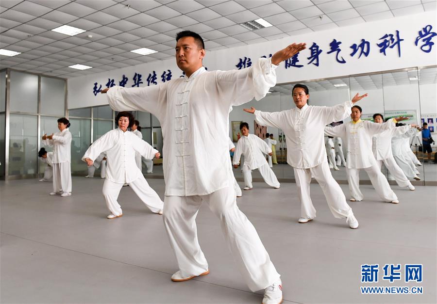 （新華全媒頭條·圖文互動）（2）奔跑吧，健康中國——全民健身在路上