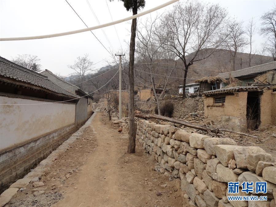 （集中連片特困地區(qū)貧困村調(diào)研行·圖文互動）（4）只要有信心，黃土變成金——河北阜平縣駱駝灣村和顧家臺村脫貧調(diào)查