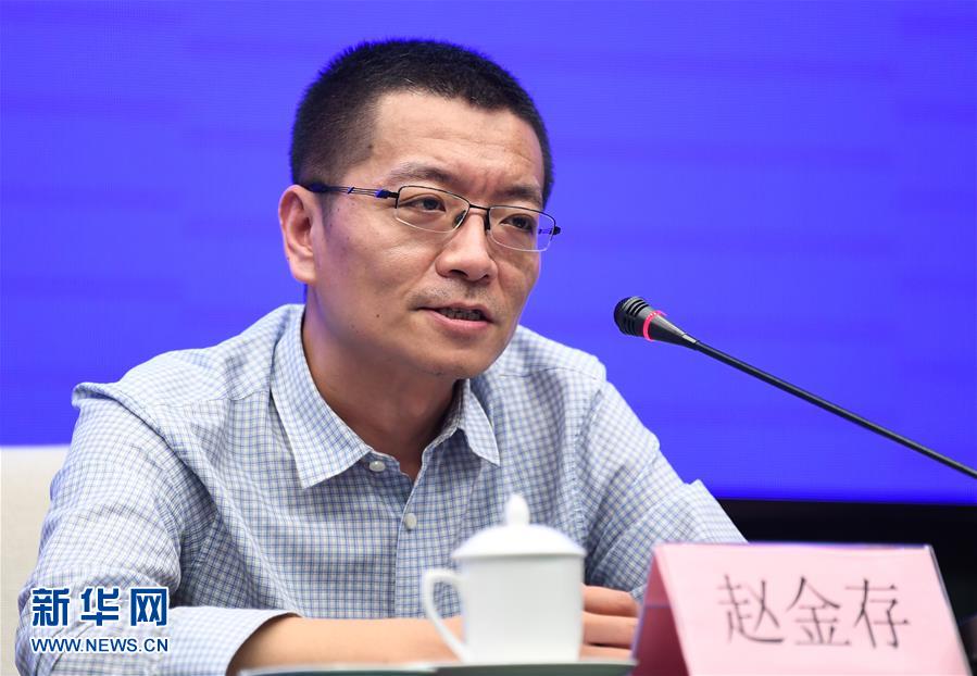 （聚焦疫情防控·圖文互動(dòng)）（2）鐘南山、李蘭娟院士團(tuán)隊(duì)從新冠肺炎患者糞便中分離出病毒