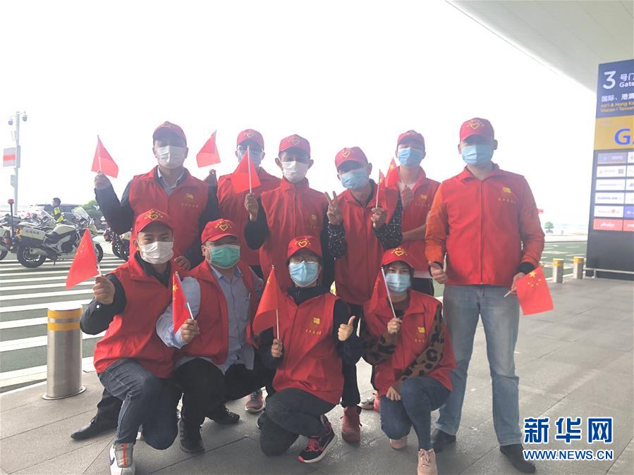 （新華全媒頭條·習(xí)近平致敬的戰(zhàn)“疫”英雄·武漢人民篇·圖文互動(dòng)）（10）壯哉，大武漢——獻(xiàn)給英雄的武漢人民