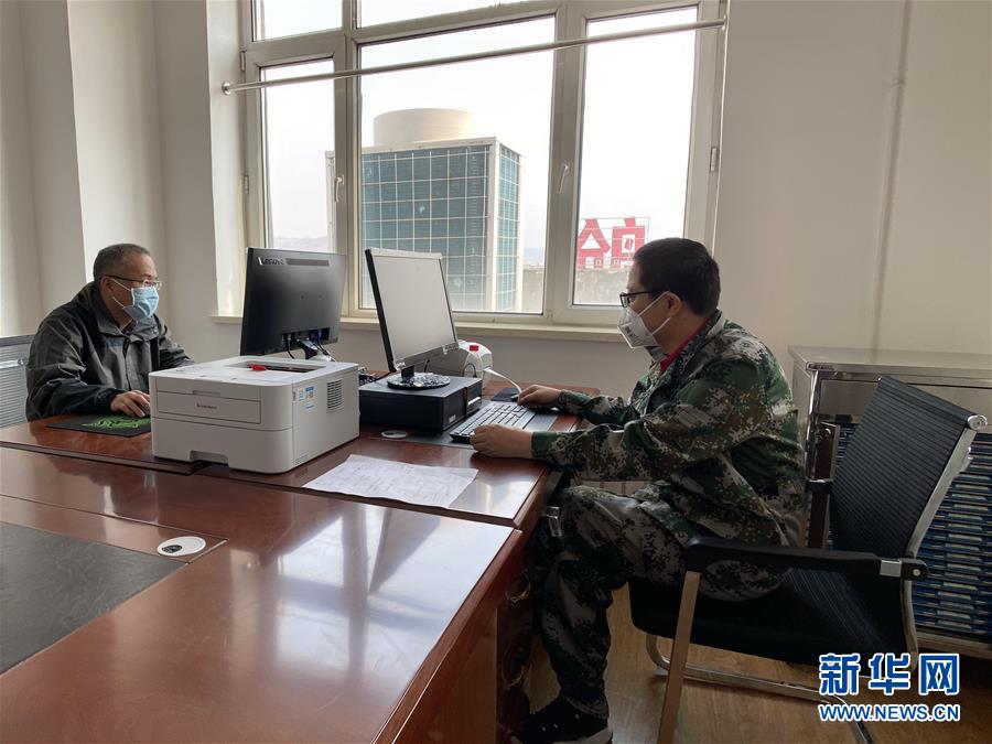 （聚焦疫情防控·圖文互動）（2）從武漢到綏芬河，他們再赴“疫”線