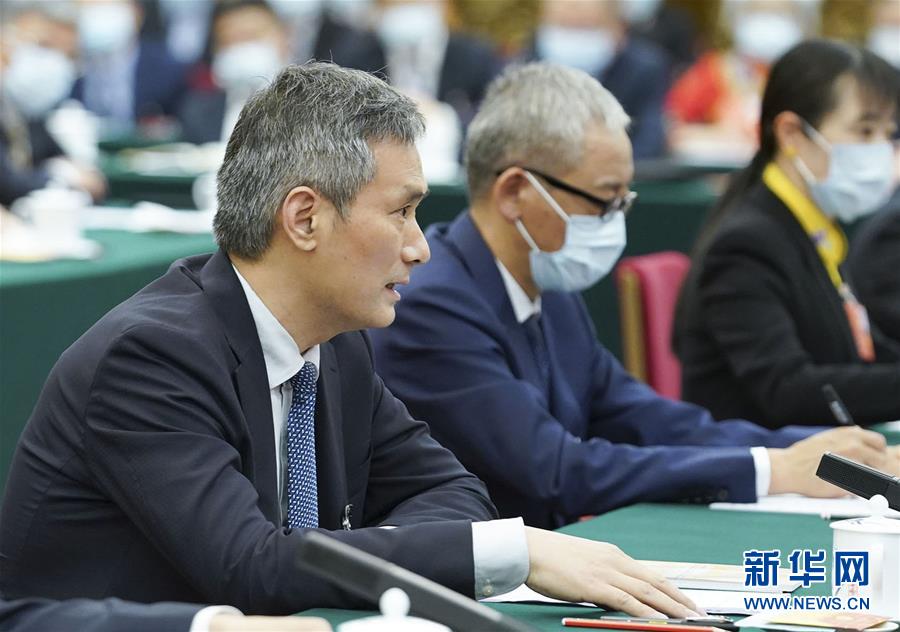 （習(xí)近平的小康故事·新華網(wǎng)·圖文互動）（8）“真正解決好基層群眾看病難、看病貴問題”——習(xí)近平和群眾健康的故事