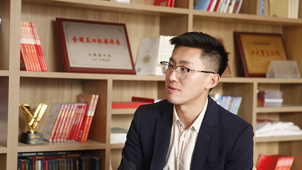 “鋼鐵人”是怎樣煉成的？