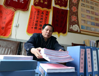 “一離開群眾，內(nèi)心就感到孤獨”——記“鄉(xiāng)村判官”楊斌圣
