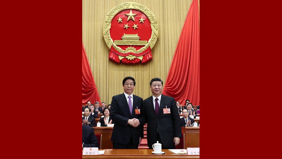 習(xí)近平當(dāng)選國家主席、中央軍委主席