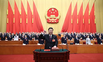 習(xí)近平當(dāng)選國家主席、中央軍委主席