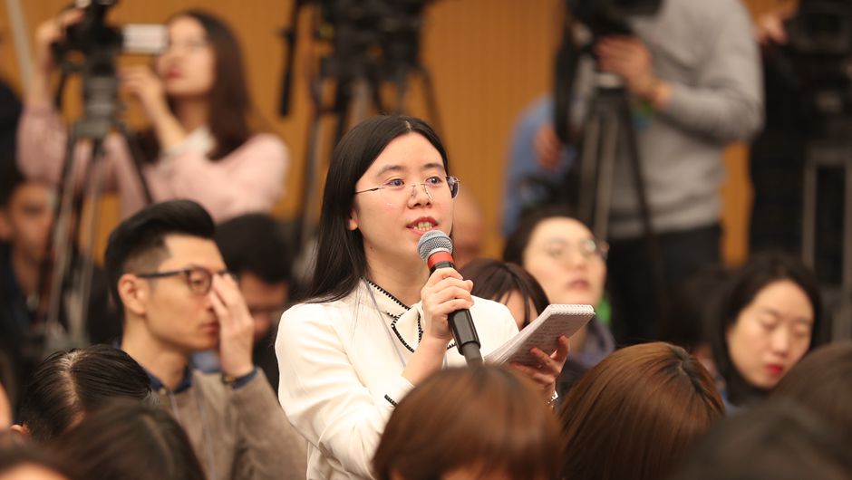 南方報(bào)業(yè)全媒體、南方都市報(bào)記者提問