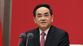 中央宣傳部副部長、國務(wù)院新聞辦公室主任徐麟主持發(fā)布會