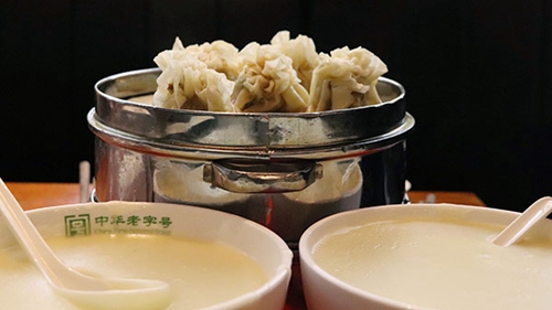 追夢中國人｜王和茂：一碗“頭腦”，講述百年舌尖上的早餐