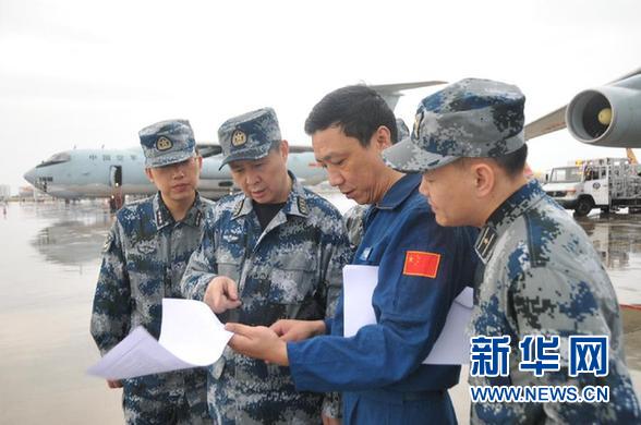 （搜尋馬航370航班·圖文互動(dòng)）（1）中國(guó)空軍3架運(yùn)輸機(jī)抵達(dá)馬來(lái)西亞 將展開海外搜救行動(dòng) 