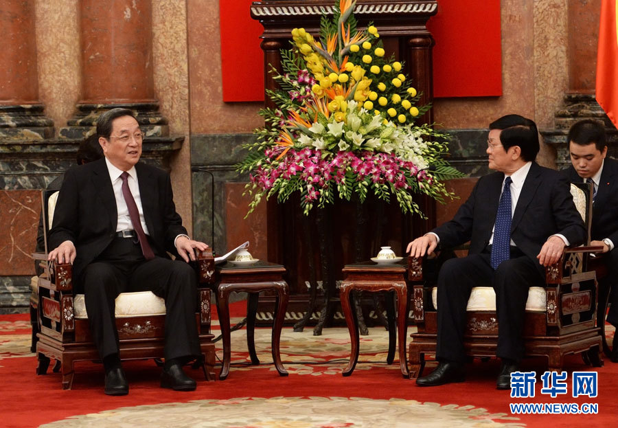 12月25日至27日，中共中央政治局常委、全國政協(xié)主席俞正聲對越南進行正式訪問。這是12月26日，俞正聲在河內會見越南國家主席張晉創(chuàng)。 新華社記者劉建生攝