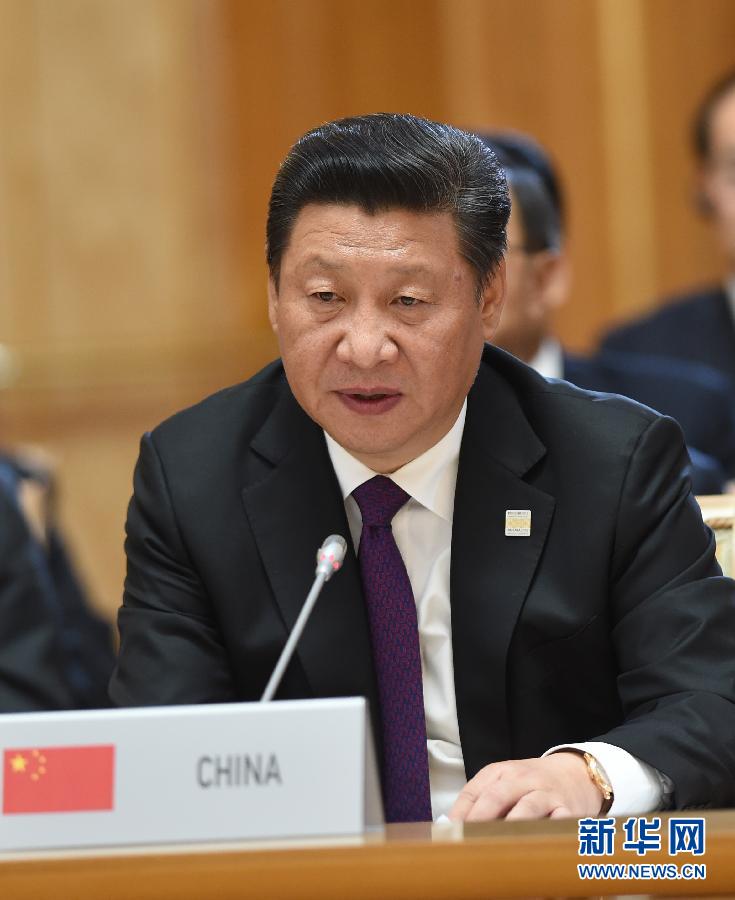 7月9日，金磚國(guó)家領(lǐng)導(dǎo)人第七次會(huì)晤在俄羅斯烏法舉行。中國(guó)國(guó)家主席習(xí)近平、俄羅斯總統(tǒng)普京、巴西總統(tǒng)羅塞夫、印度總理莫迪、南非總統(tǒng)祖馬出席。這是習(xí)近平發(fā)表題為《共建伙伴關(guān)系　共創(chuàng)美好未來(lái)》的主旨講話。新華社記者 饒愛(ài)民 攝 