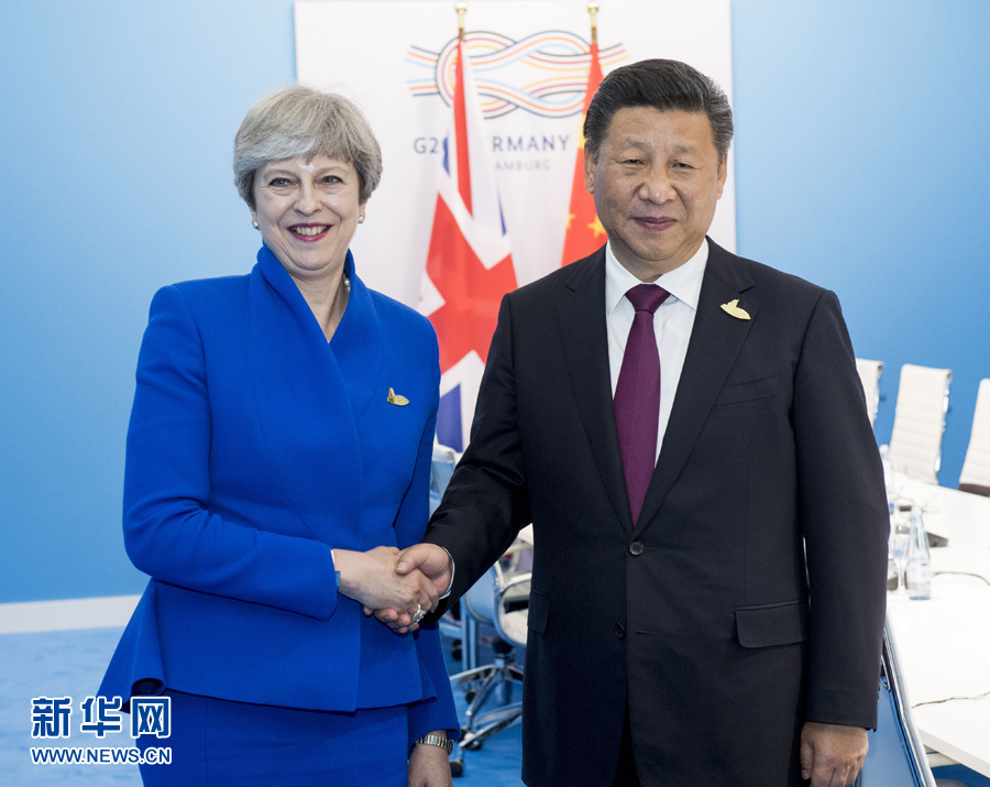 7月7日，國家主席習近平在漢堡會見英國首相特雷莎·梅。 新華社記者李學仁 攝