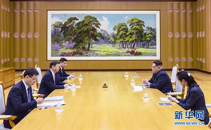 （新華網(wǎng)）金正恩會(huì)見中聯(lián)部部長(zhǎng)、中國(guó)藝術(shù)團(tuán)團(tuán)長(zhǎng)宋濤 