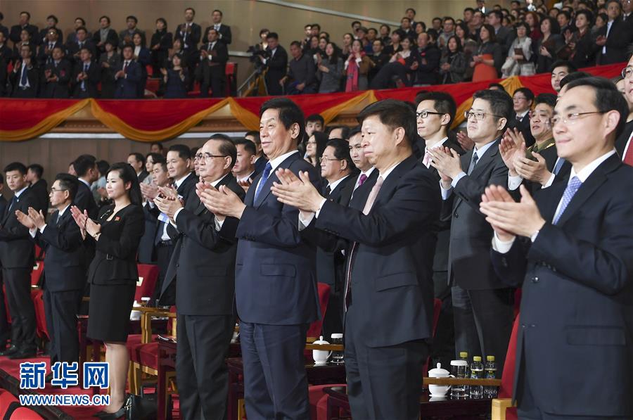 （時(shí)政）（1）朝鮮友好藝術(shù)團(tuán)在京訪演 栗戰(zhàn)書(shū)、王滬寧分別出席有關(guān)活動(dòng)