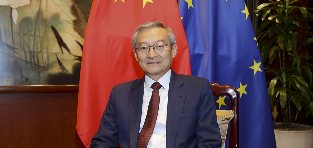 專訪：中歐已形成“你中有我、我中有你”的利益交融格局——訪中國駐歐盟使團(tuán)團(tuán)長張明